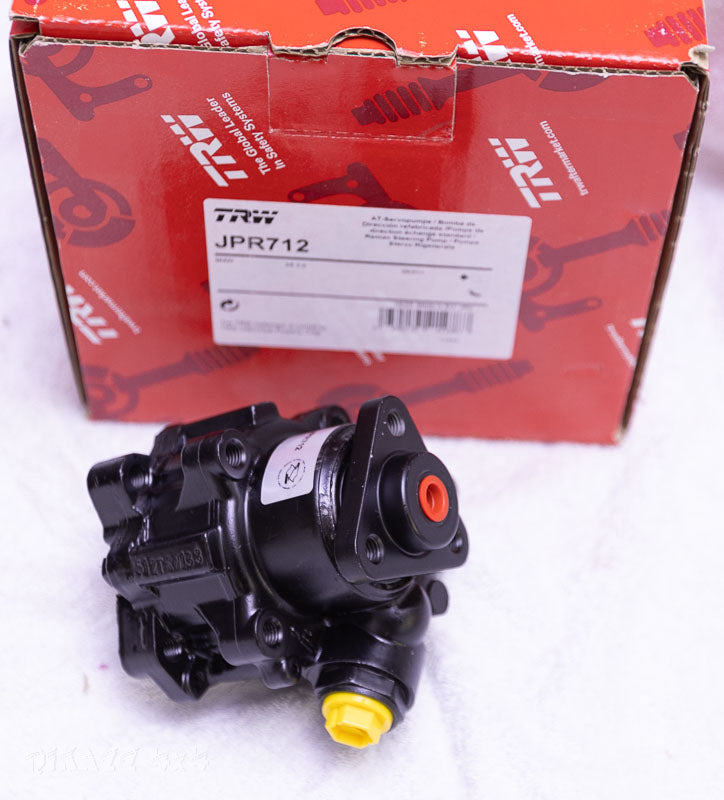 BMW Hydraulic Pump, Power Steering Pump for M57N X5 E53 - TRW 32416756930
