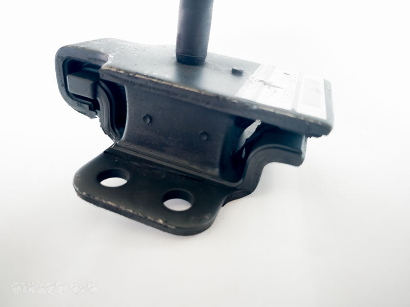 Genuine Engine Mounts for Nissan Patrol GU TD42 & TB45 | Nissan