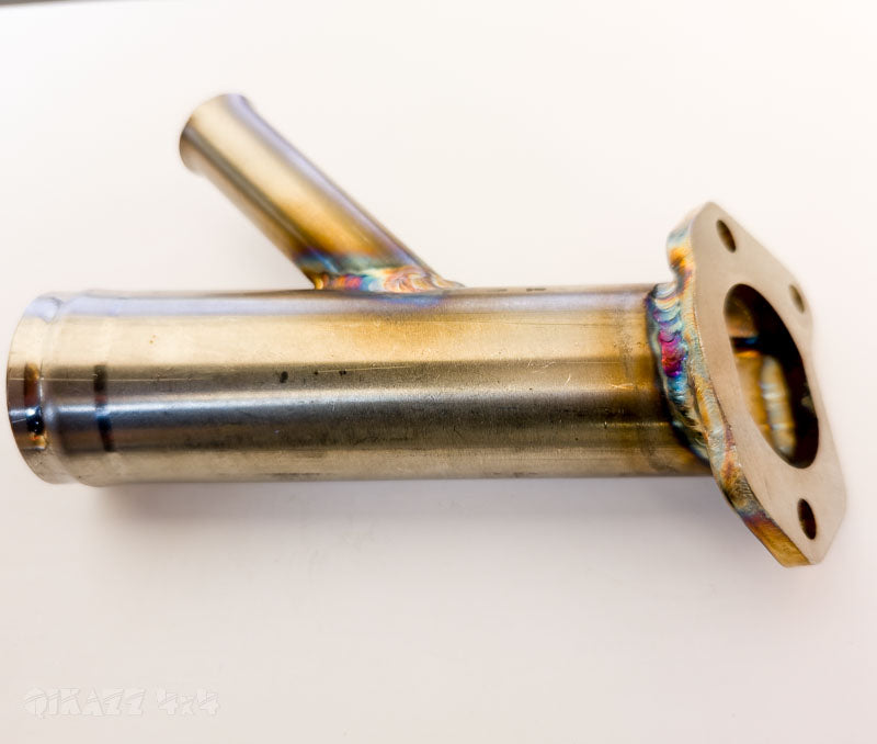 Top Radiator Hose Coolant Outlet / Water Outlet for BMW M57N & M57N2 | QIKAZZ 4x4 & Camping