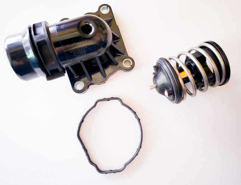 BMW Thermostat & Housing for N57 - Metzger 11517805192 | Metzger
