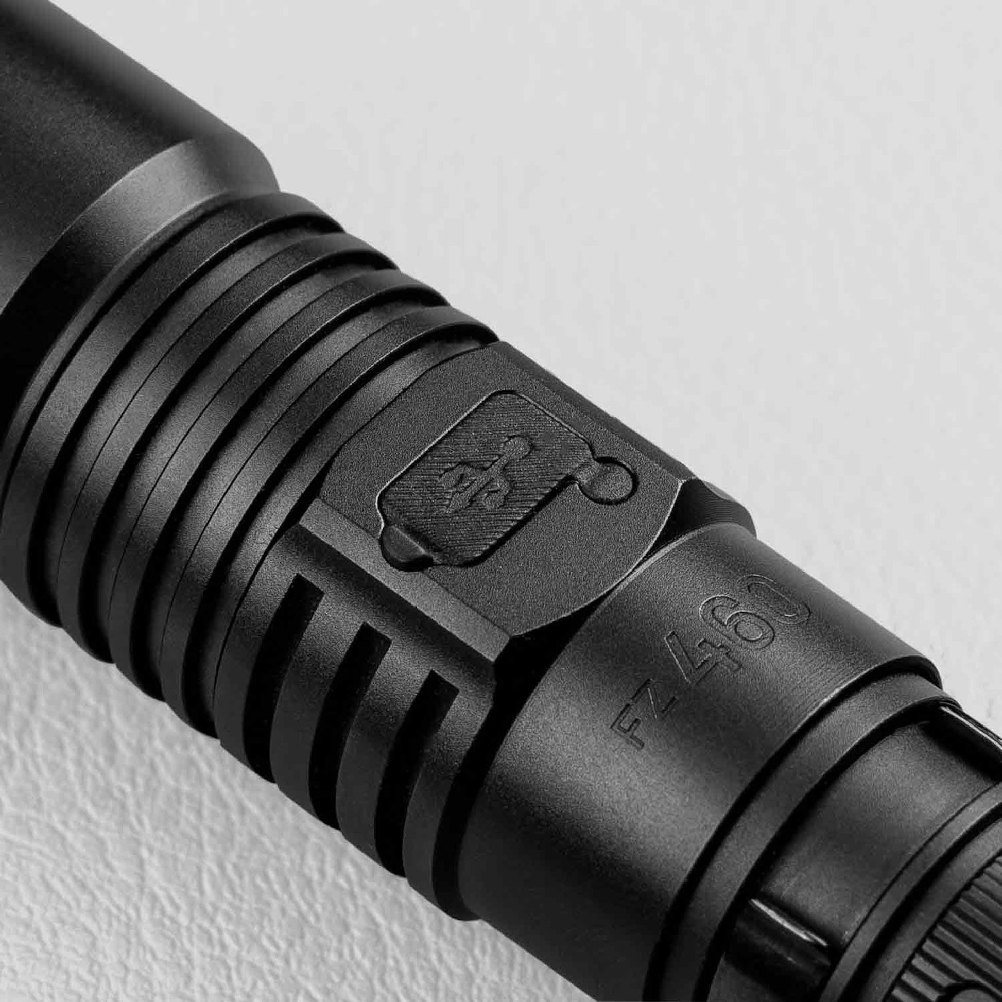 Stedi FZ460 LASER LED Torch