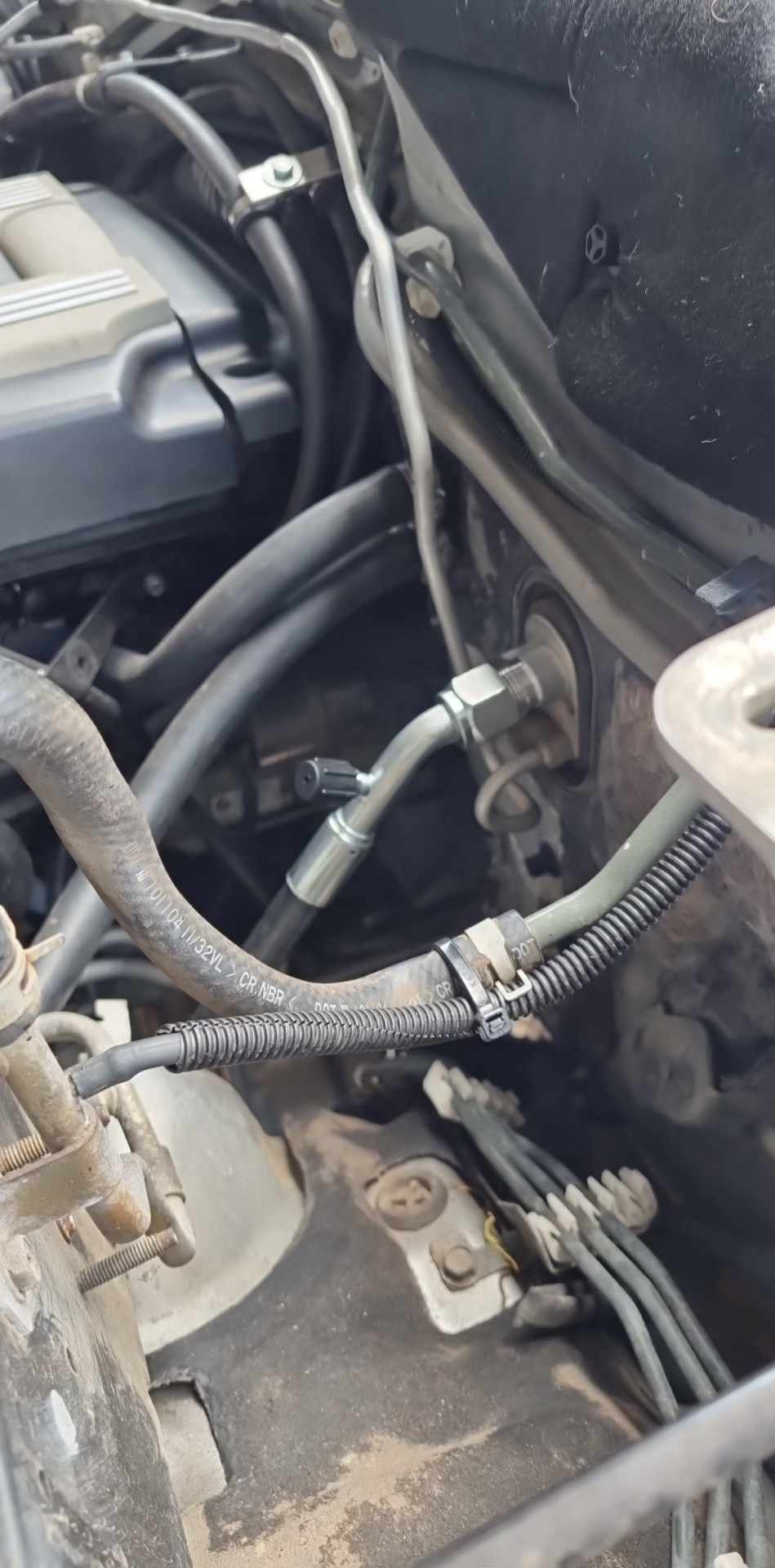 Air Conditioning Hose kit for BMW M57N & M57N2 to Nissan Patrol GU / Y61 | QIKAZZ 4x4 & Camping