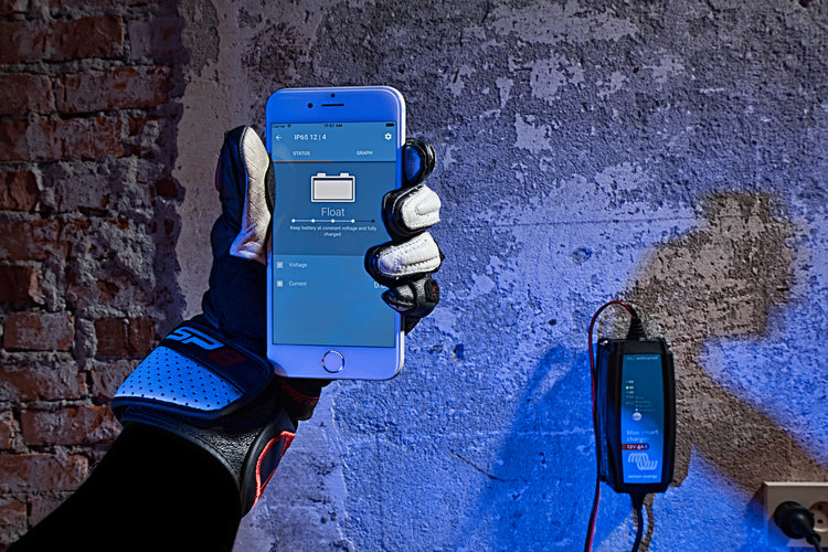 Victron Energy Blue Smart IP65 Charger 12/25(1) - 12V 25A - 230V AU/NZ | Victron Energy