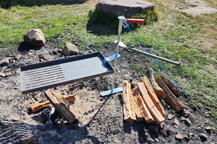 QIKAZZ Grill-Mate Camp Cooking System | QIKAZZ 4x4 & Camping