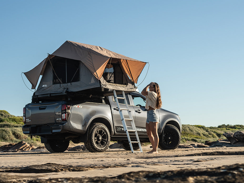 Isuzu D-Max X-Terrain (2020-Current) Roll Top Slimline II Load Bed Rack Kit - by Front Runner | Front Runner