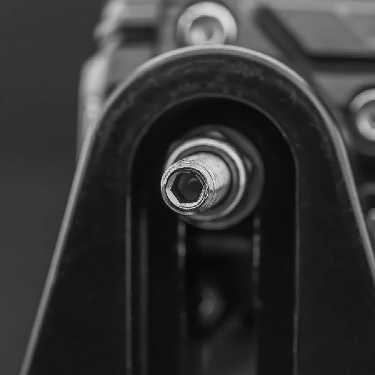 Stedi 35mm - 40mm Vice Clamp Bull Bar Brackets | Stedi