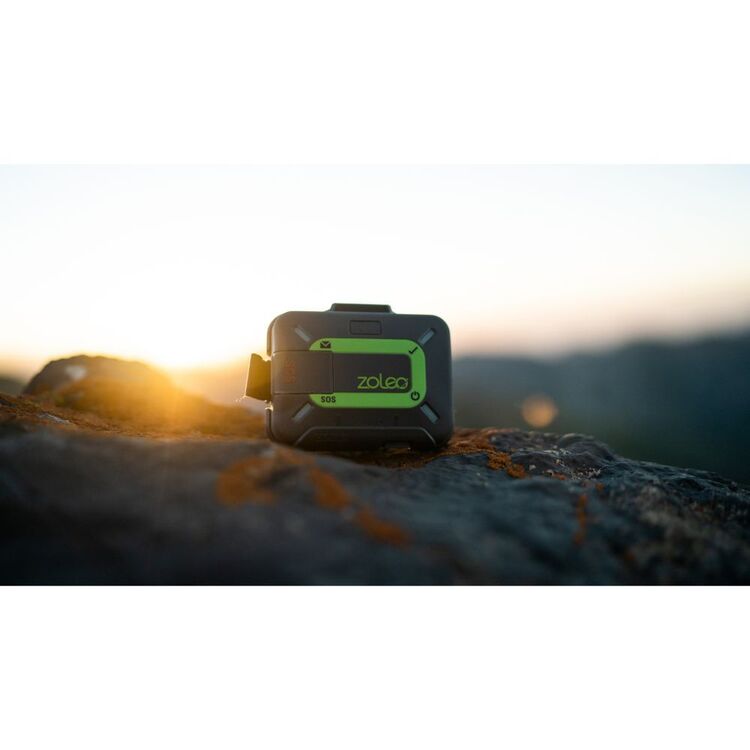 ZOLEO Global Satellite Communicator | ZOLEO