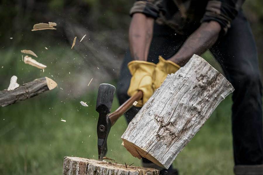 Barebones Pulaski Axe and Waxed Canvas Sheath | Barebones