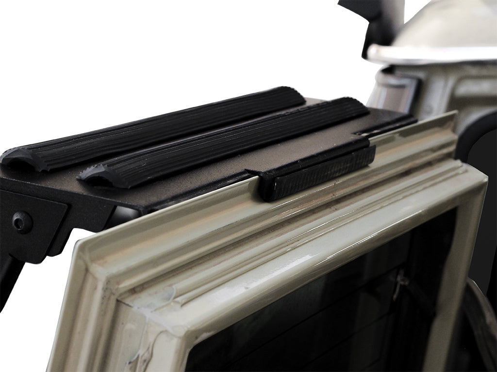 Ladder for Toyota Land Cruiser 76 - by Front Runner | Front Runner