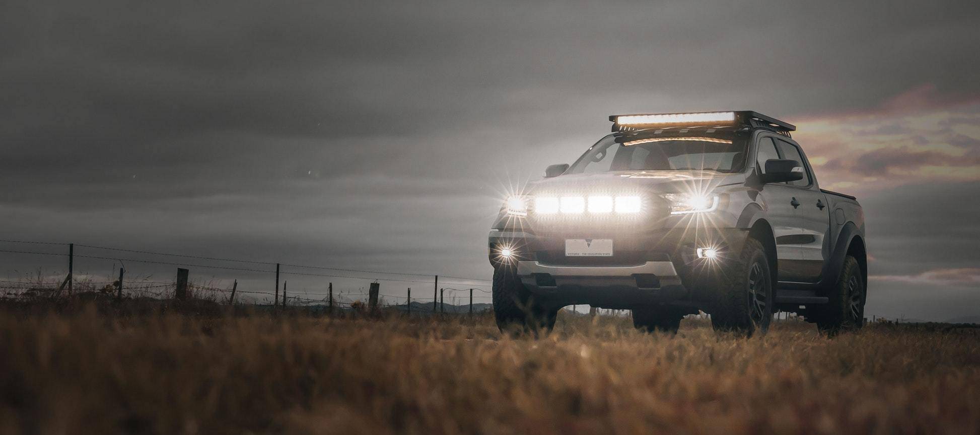 Stedi QUAD PRO Compact Rectangle LED Driving Lights | Stedi