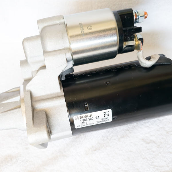 BMW Genuine Starter Motor for M57N2 - Bosch - 12417796892 | Bosch