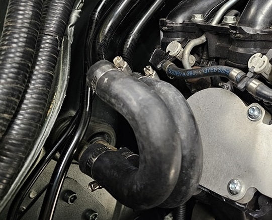 Mackay Heater Hose 180 degree bend, suits Nissan Patrol GQ