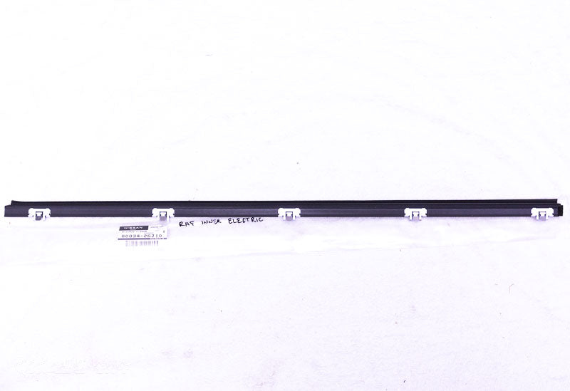 Genuine Nissan Patrol GQ Y60 Weatherstrip RHF Electric Inner