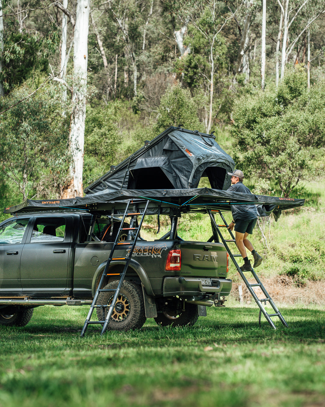 23Zero Onyx 270 Awning - Free Standing - LHS