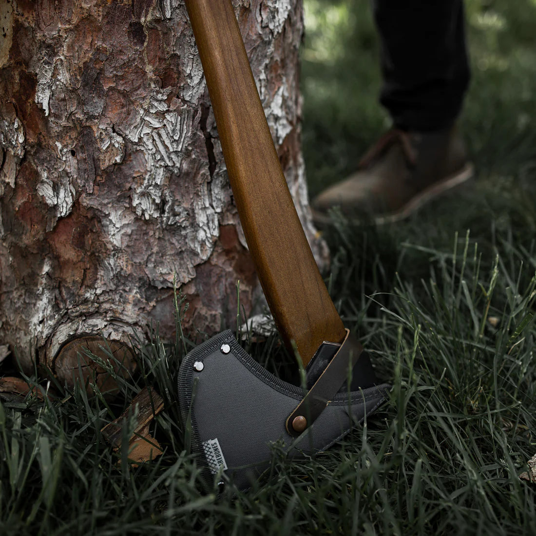 Barebones Felling Axe with Sheath