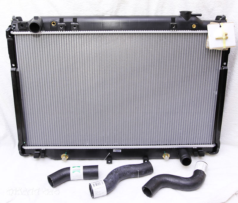 Adrad Alloy / Plastic Radiator for Toyota Landcruiser 80 Series Auto Petrol 90-92 FJ80 | Adrad
