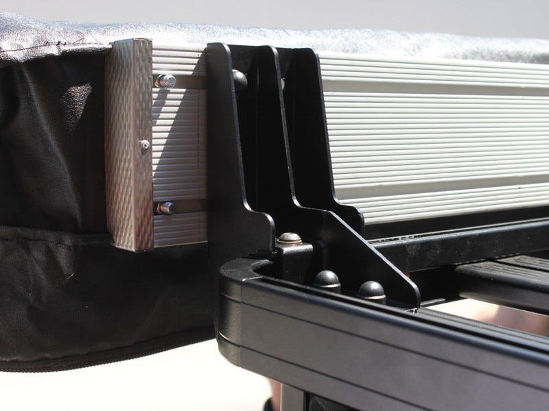 Bat Wing/Manta Wing Awning Brackets | Front Runner