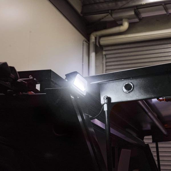HARDKORR XDW SERIES TRI-COLOUR 45? ANGLED LED WORK LIGHT | Hardkorr