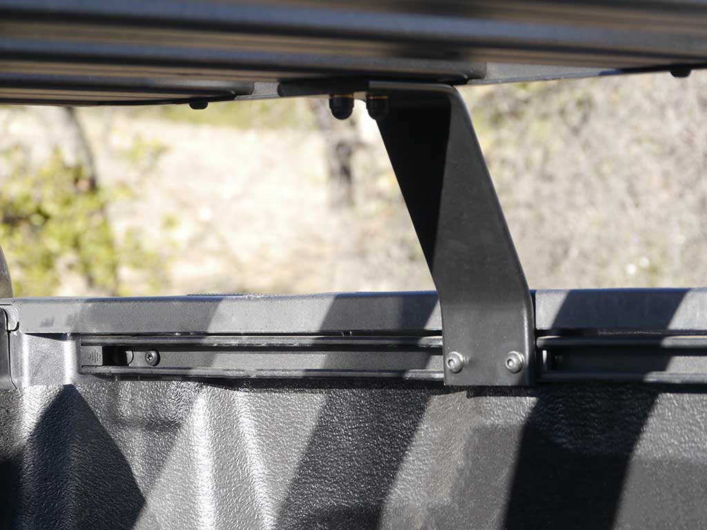 Chevrolet Silverado Crew Cab (2007-Current) Slimline II Load Bed Rack Kit | Front Runner