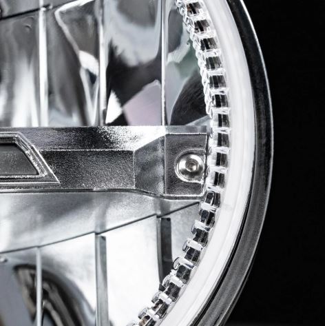 Stedi 5.75 inch Homage LED Headlight - Chrome (3000K) - detail