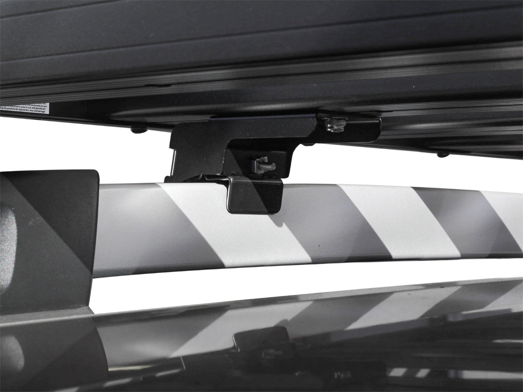 Renault Duster 1st Gen/Facelift (2013-2017) Slimline II Roof Rail Rack Kit - by Front Runner | Front Runner