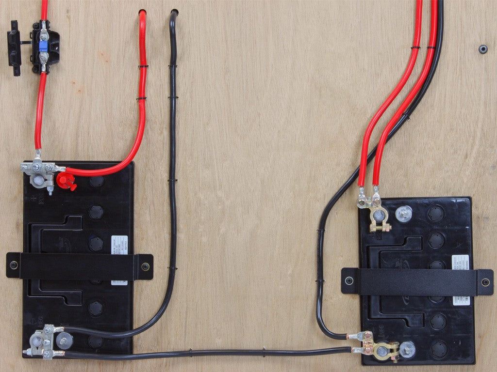 Mitsubishi Pajero Diesel 70A Dual Battery Bracket - by Front Runner | Front Runner