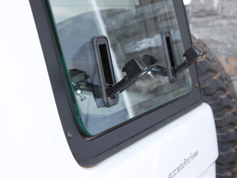 Gullwing Window / Left Hand Side Glass for Toyota Land Cruiser 76 - by Front Runner | Front Runner