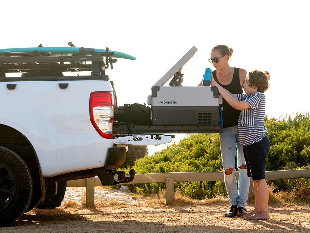 Load Bed Cargo Slide / Small - by Front Runner | Front Runner
