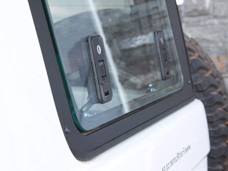 Gullwing Window / Left Hand Side Glass for Toyota Land Cruiser 76 - by Front Runner | Front Runner